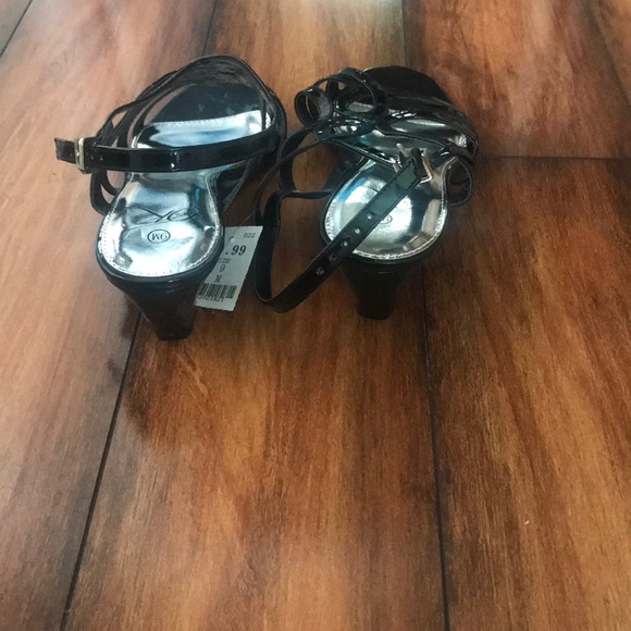 Shoes - Picture 3 of 3